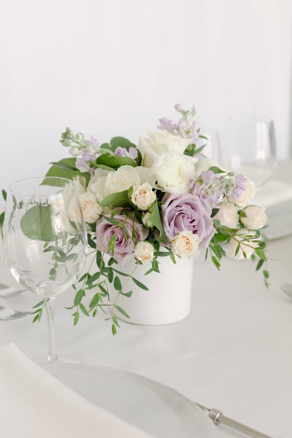 Eau de Lavende || grand centerpiece white
