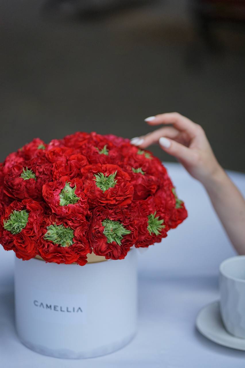 GARDEN ROSE BOX