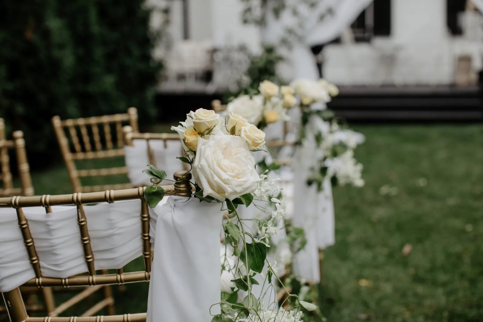 Limoncello wedding at Maxwell Mansion Lake Geneva